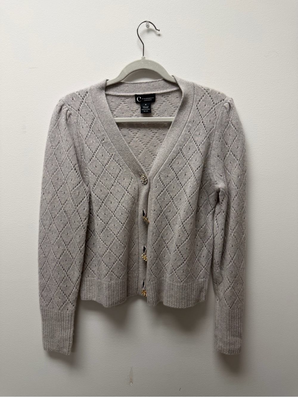 Bloomingdale's Light Gray Pointelle V-Neck Button Cardigan